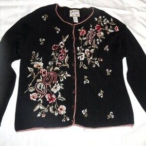 Vintage 2001 Cardigan Sweater Embroidered Floral